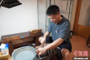 安吉成都“90后”小伙“十年磨一剑”：从爱好者到守艺人 传播中国文化